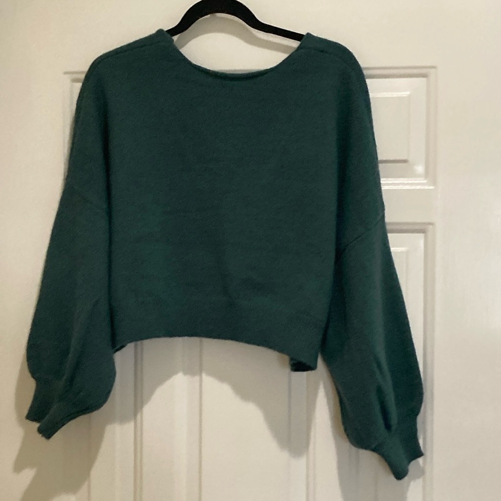 Kayla’s Armoire emerald green balloon sleeve Women's Sweater